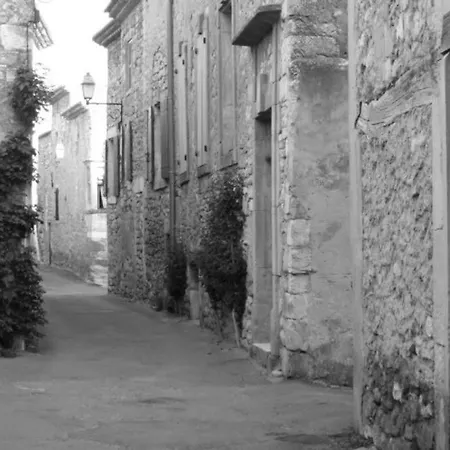 Le Village Historique Gardois Cornillon